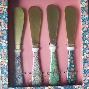 Anthropologie x liberty of london cheese spreaders